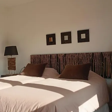 Casa La Escondida En Ovio, Llanes シャレー